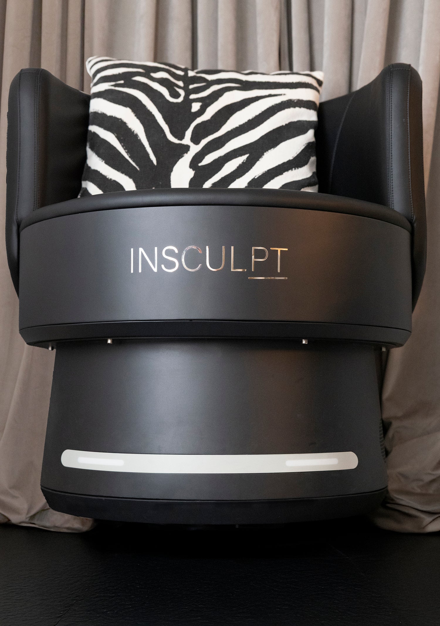 Insculpt Chair