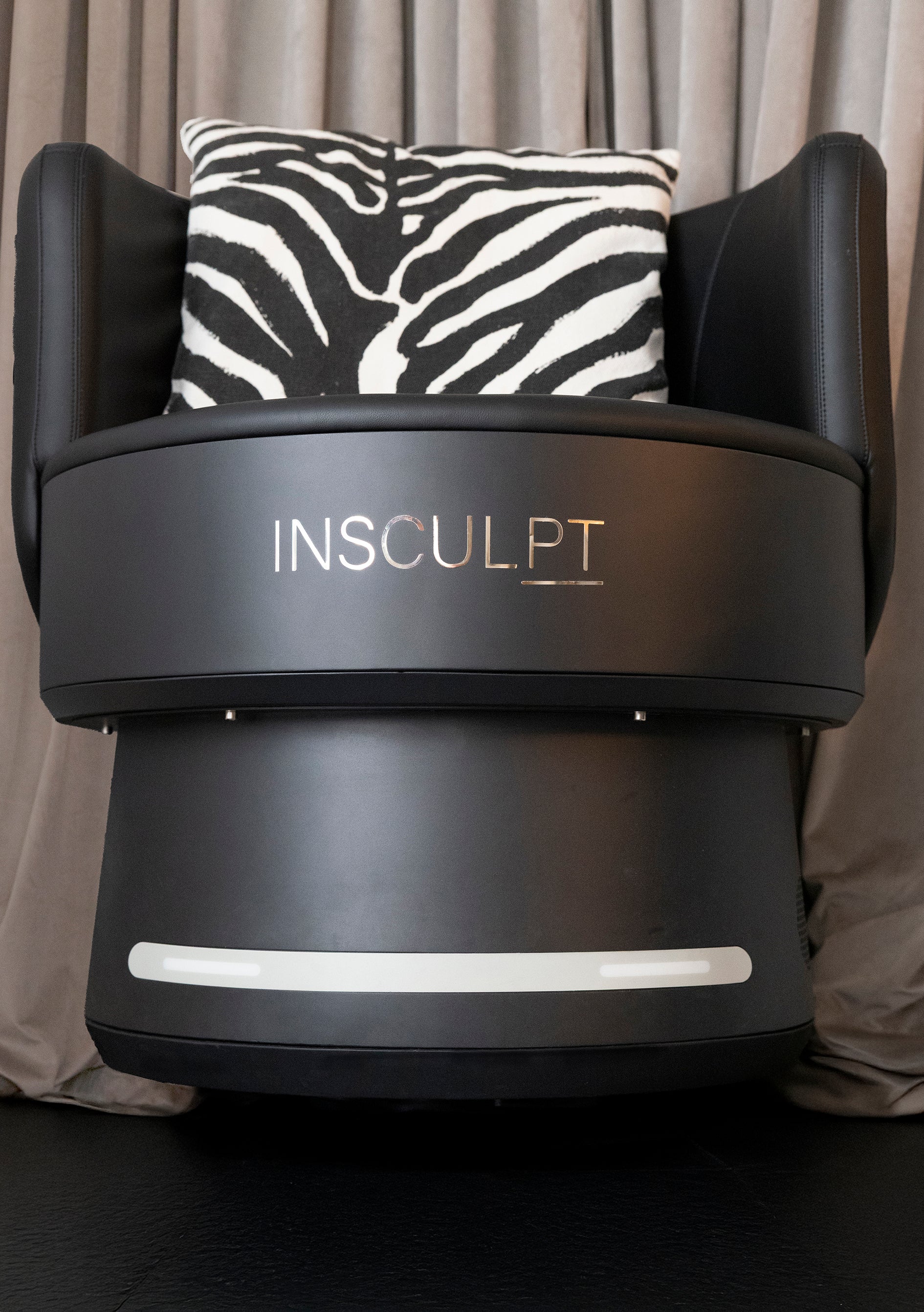 Insculpt Chair
